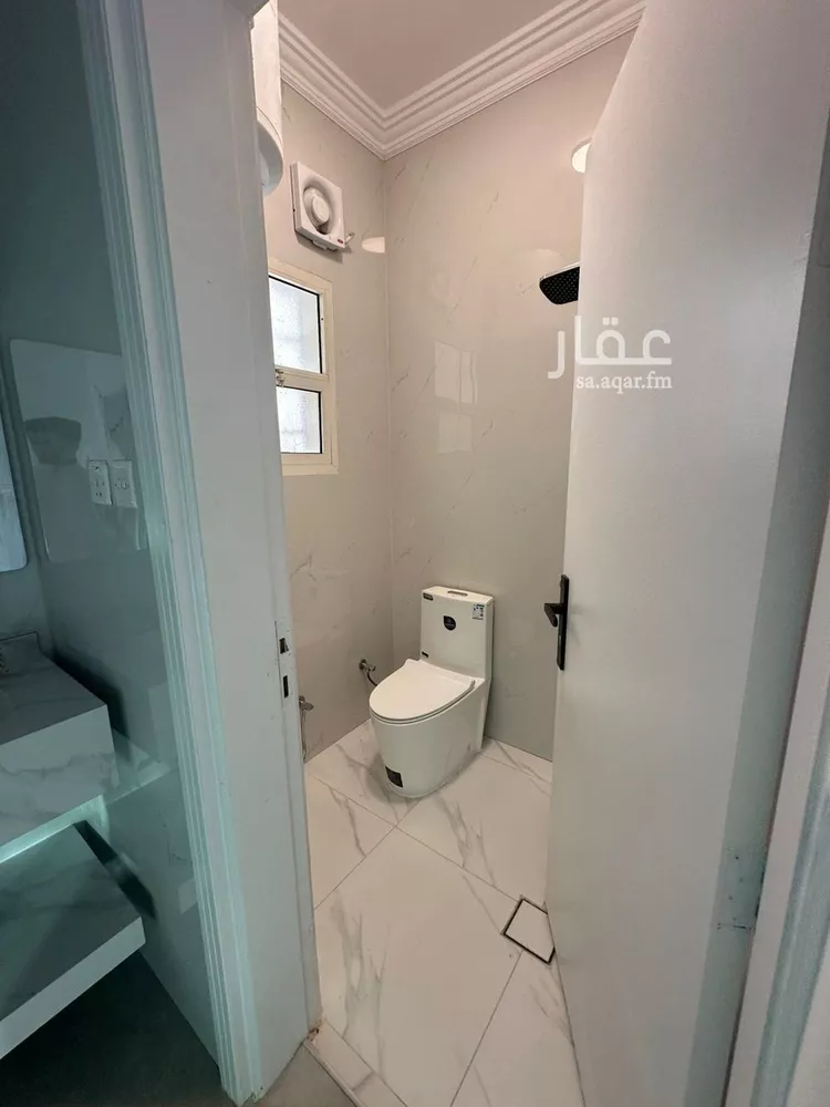 دور للإيجار في شارع الجيشي, حي النفل, مدينة الرياض, منطقة الرياض صورة 5