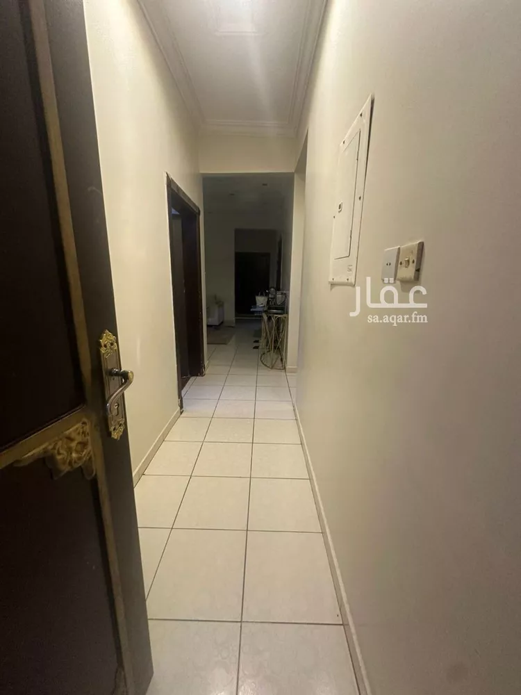 Floor for Rent in Riyadh Ishbiliyah