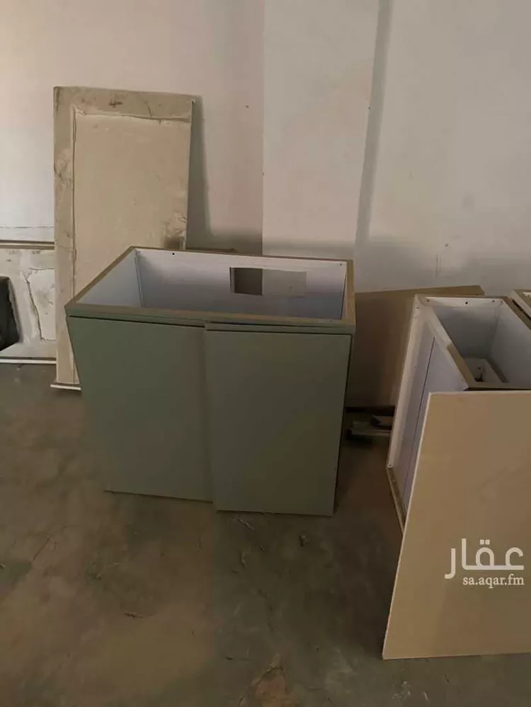 غرفة للبيع في شارع محمد بن أحمد صباغ ، حي مريخ ، جدة ، جدة 7