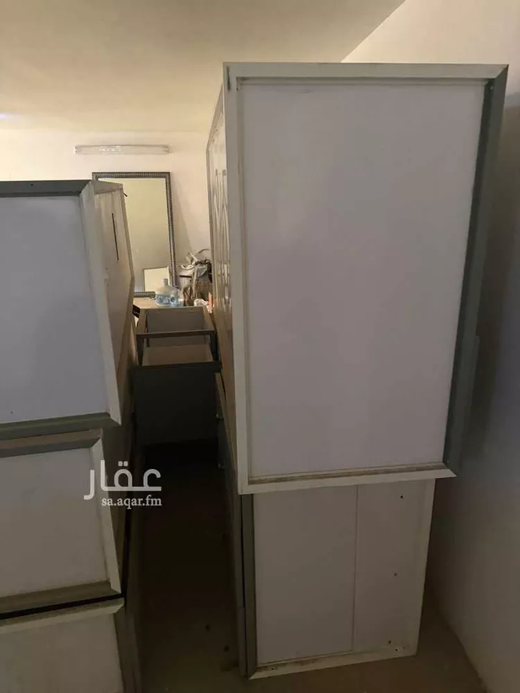 غرفة للبيع في شارع محمد بن أحمد صباغ ، حي مريخ ، جدة ، جدة 6