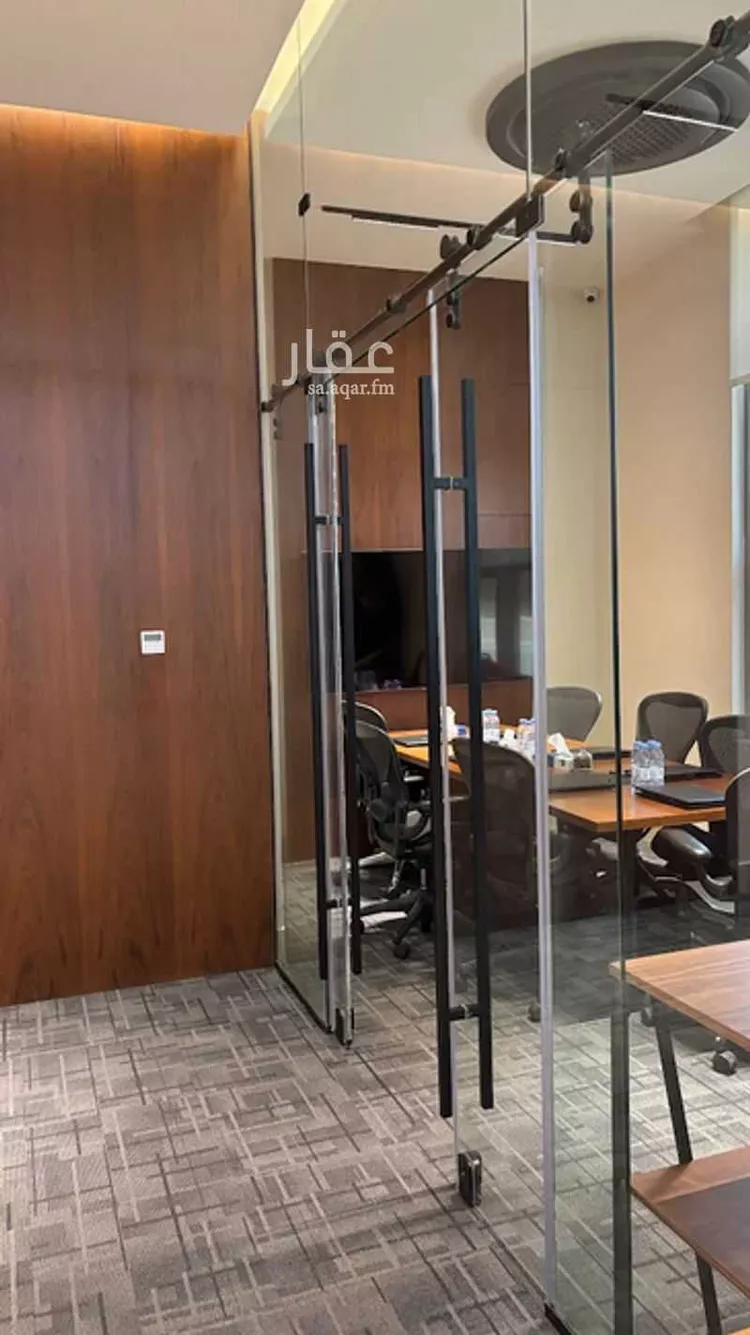 مكتب تجاري للإيجار في شارع ابي بكر الصديق الفرعي, حي الياسمين, مدينة الرياض, منطقة الرياض