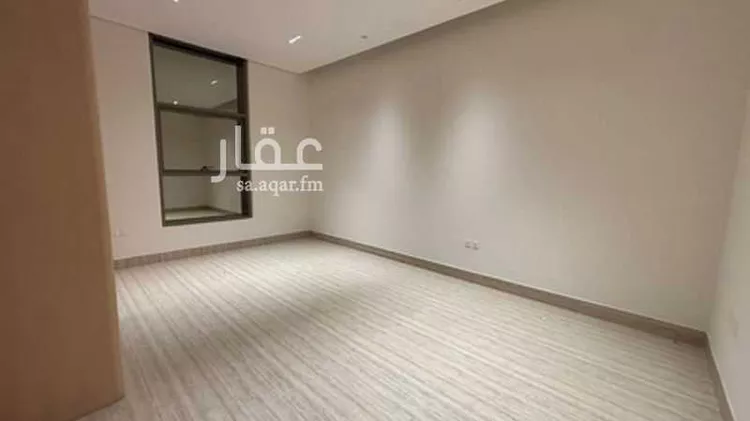 مكتب تجاري للإيجار في شارع ابي بكر الصديق الفرعي, حي الياسمين, مدينة الرياض, منطقة الرياض صورة 3