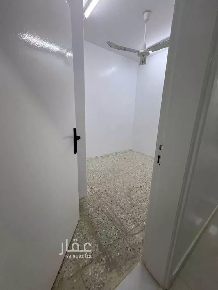 شقة للإيجار في شارع 4530082, حي الفلاح, مدينة بريدة, منطقة القصيم صورة 3