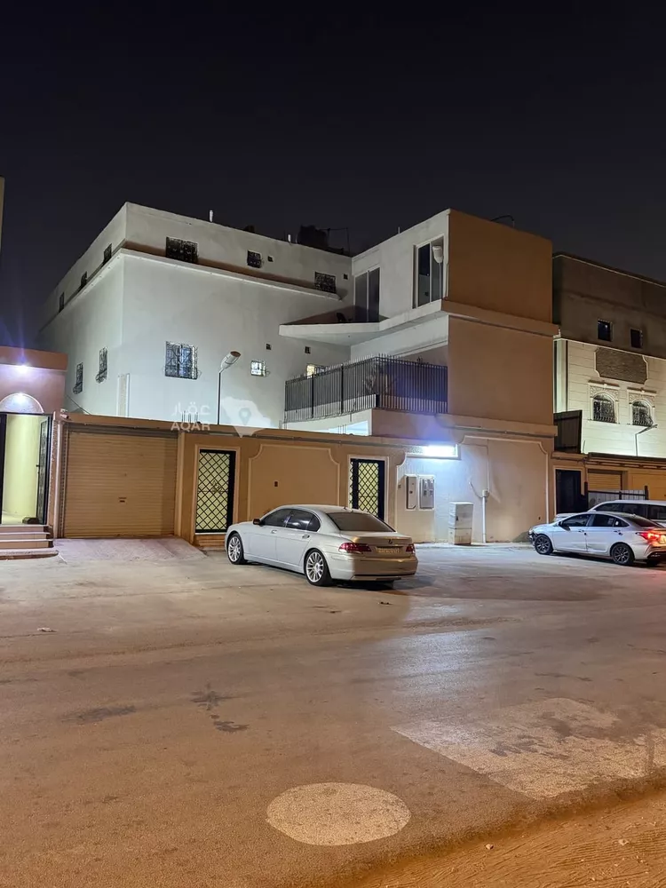 فيلا للبيع في شارع ابن قشيلة ، حي الندوة ، الرياض ، منطقة الرياض
