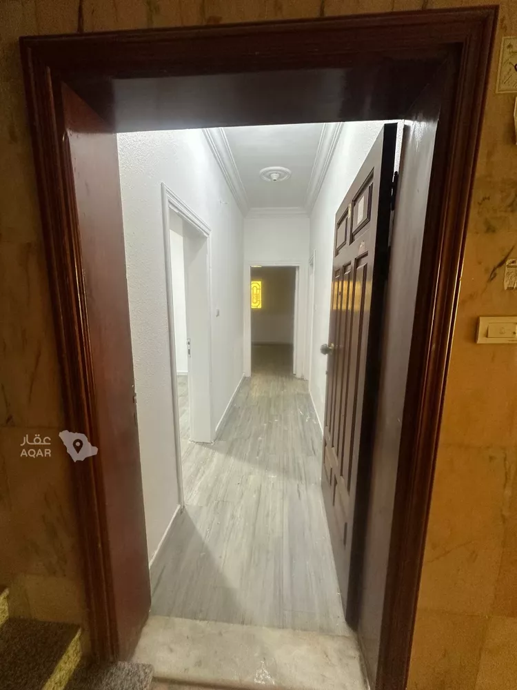 Building for Sale in Jeddah Ar Rabwah صورة 3