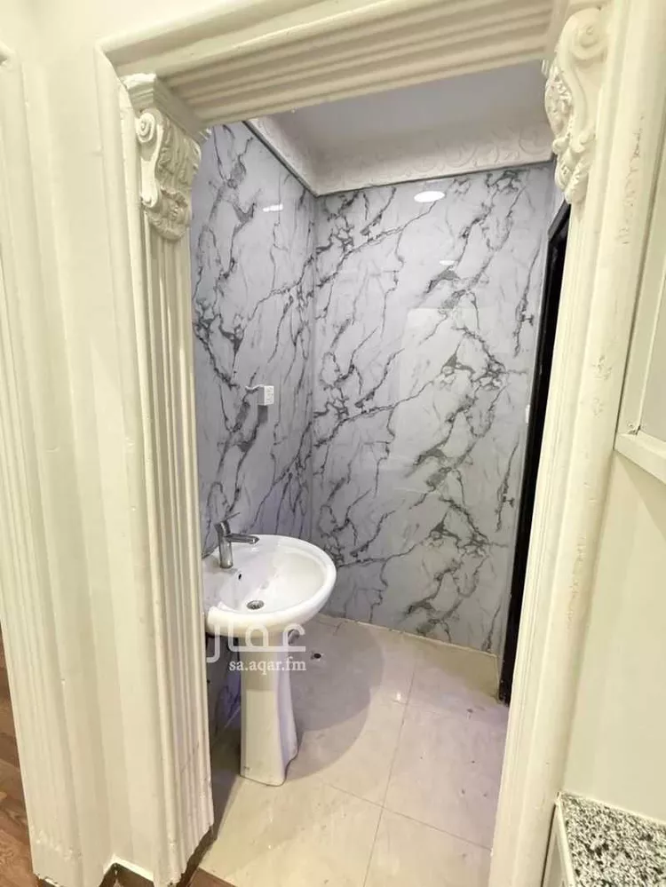 شقة للإيجار في شارع محمد بن ايمن ، حي المعيزيلة ، الرياض ، منطقة الرياض صورة 5