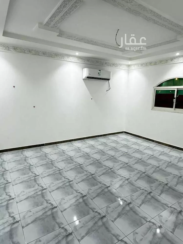 شقة للإيجار في شارع محمد بن ايمن ، حي المعيزيلة ، الرياض ، منطقة الرياض