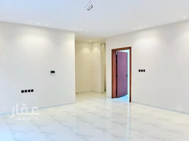 فيلا للبيع في شارع النجيب القوصي, حي المهدية, مدينة الرياض, منطقة الرياض صورة 5