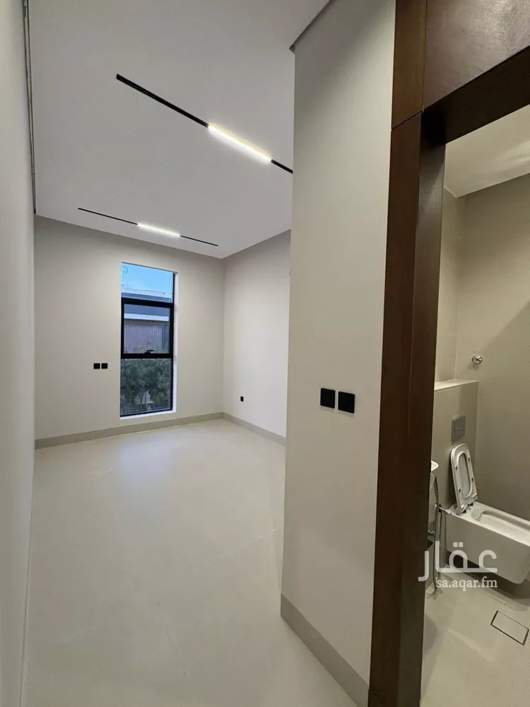 فيلا للبيع في شارع أبي الشيخ الأصبهاني, حي المهدية, مدينة الرياض, منطقة الرياض صورة 3