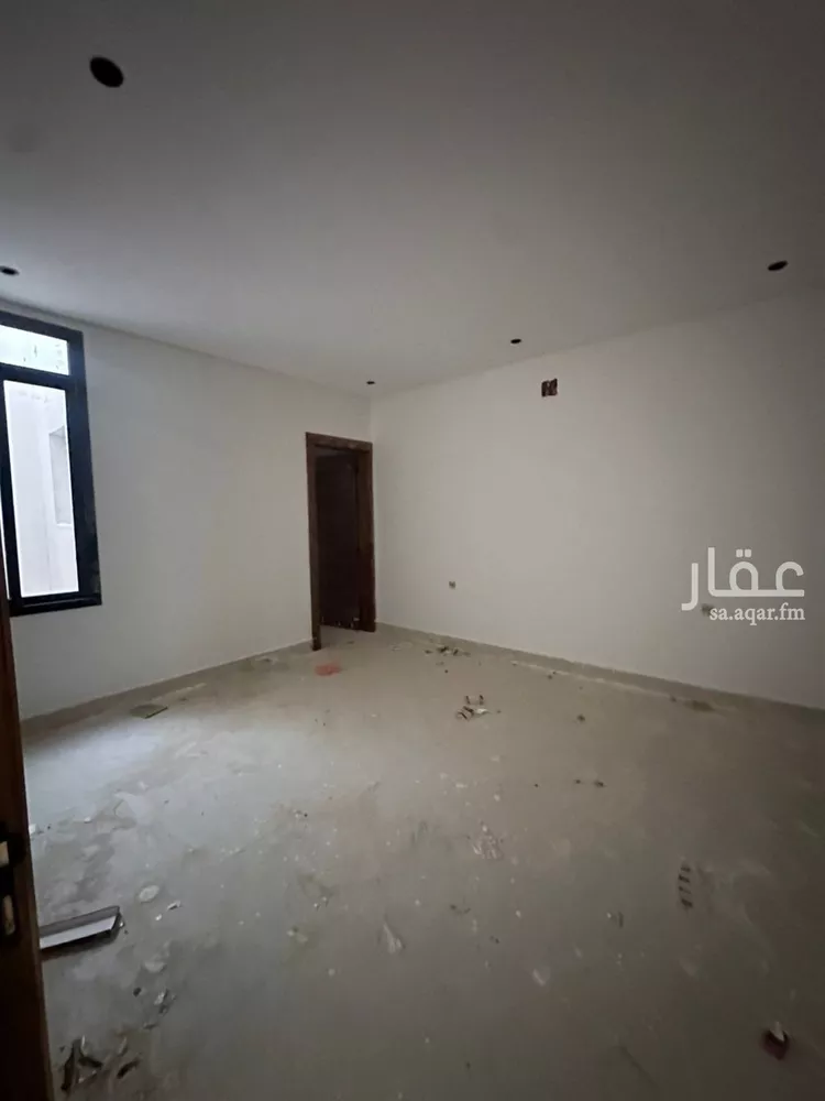 فيلا للبيع في شارع أحمد بن الحسن الأنصاري, حي المهدية, مدينة الرياض, منطقة الرياض صورة 4