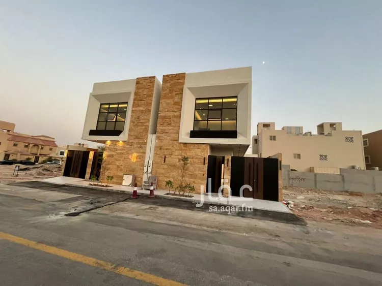 فيلا للبيع في شارع أحمد بن الحسن الأنصاري, حي المهدية, مدينة الرياض, منطقة الرياض صورة 5