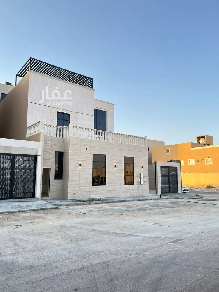 فيلا للبيع في شارع إبراهيم بن عمر الدميري, حي المهدية, مدينة الرياض, منطقة الرياض صورة 2