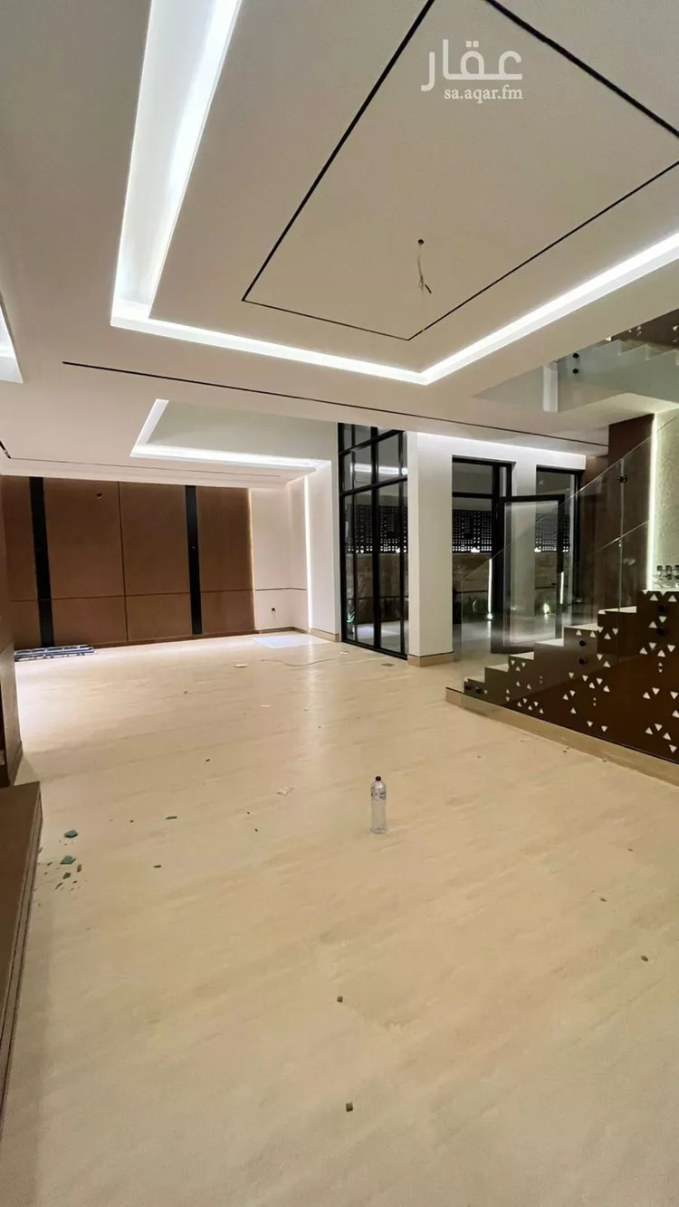 فيلا للبيع في شارع أبي الشيخ الأصبهاني, حي المهدية, مدينة الرياض, منطقة الرياض صورة 2