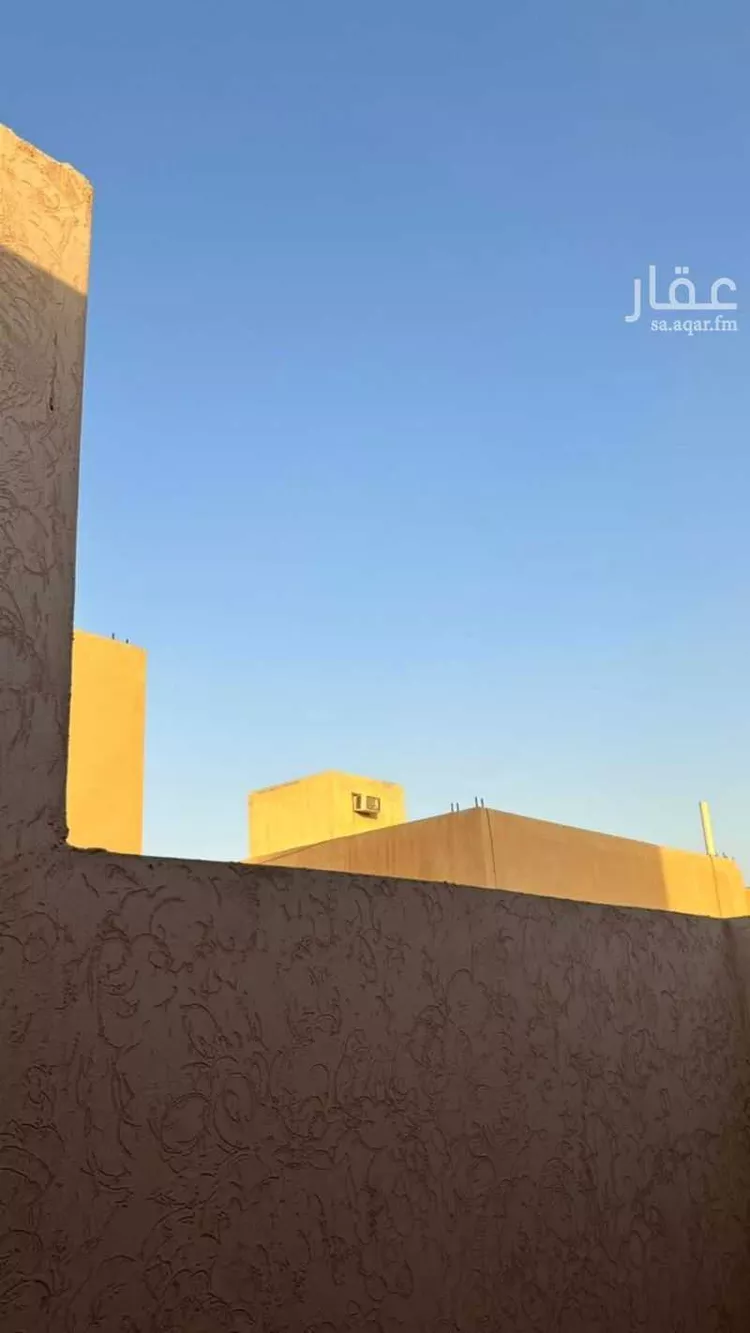 دور للبيع في شارع التغلبي, حي بدر, مدينة الرياض, منطقة الرياض 18