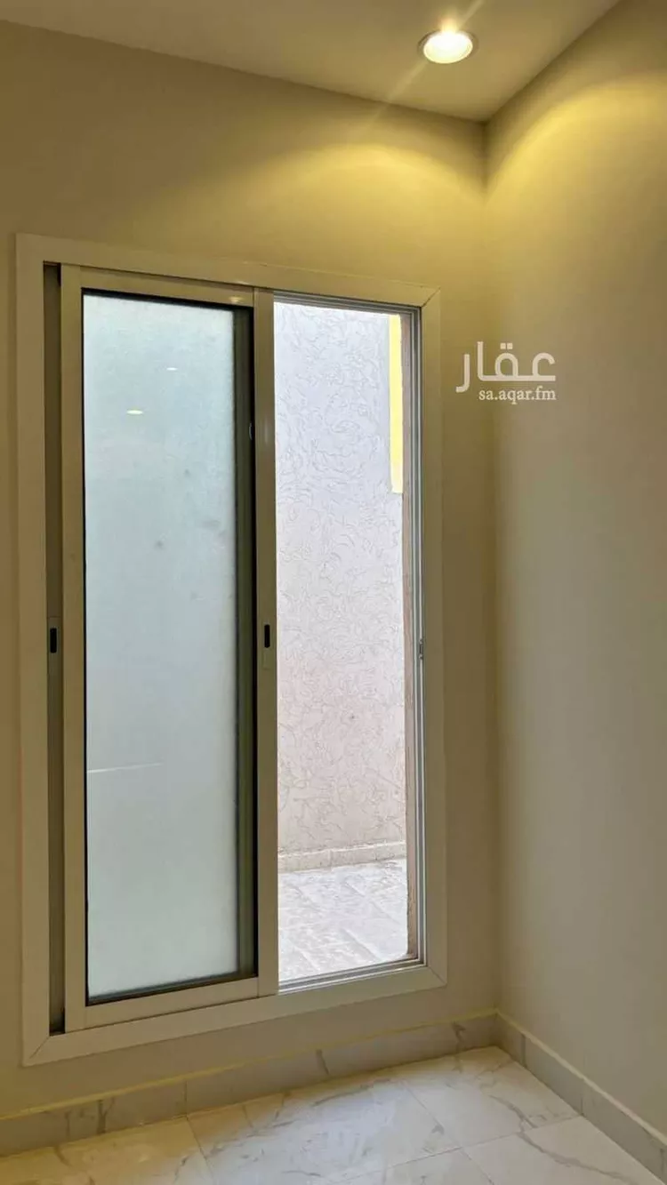 دور للبيع في شارع التغلبي, حي بدر, مدينة الرياض, منطقة الرياض 17
