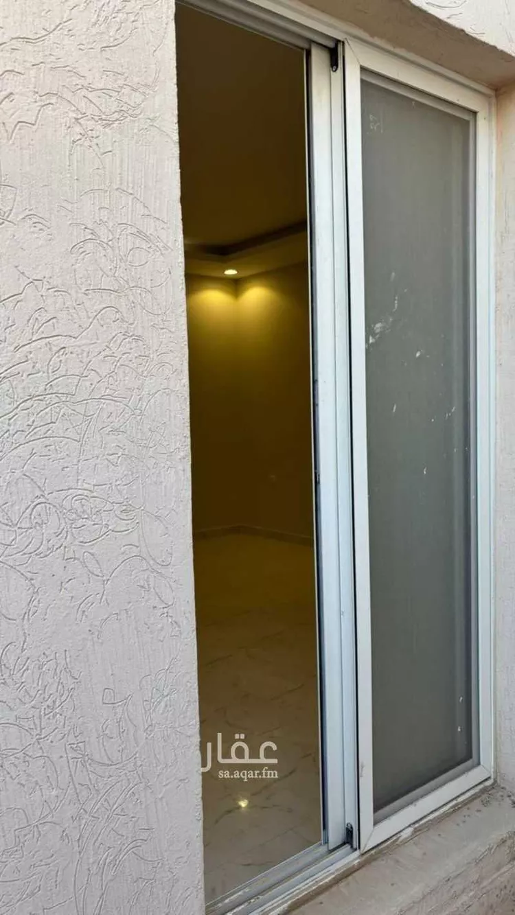 دور للبيع في شارع التغلبي, حي بدر, مدينة الرياض, منطقة الرياض 19