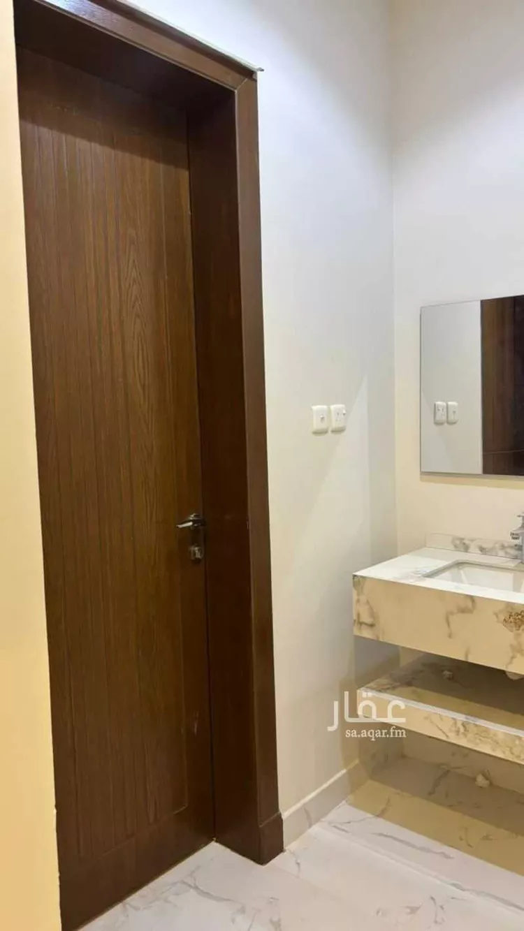 دور للبيع في شارع التغلبي, حي بدر, مدينة الرياض, منطقة الرياض 15