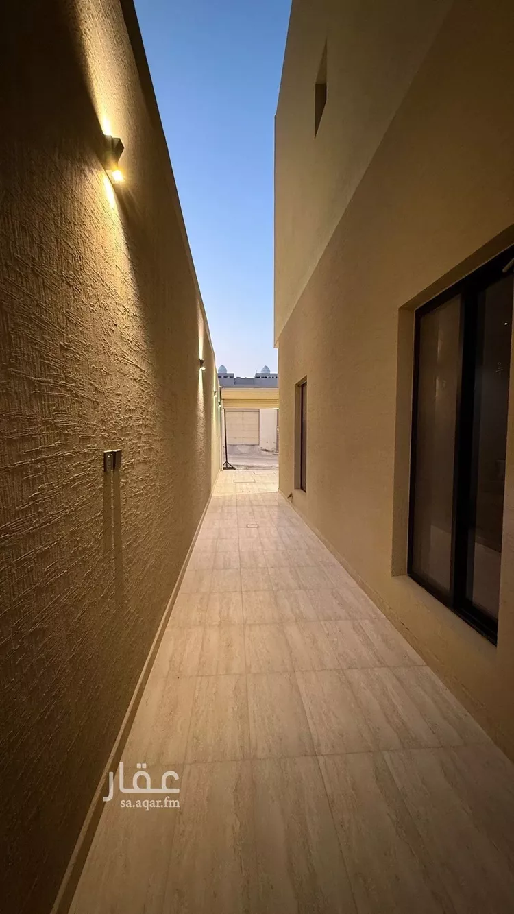 دور للبيع في شارع أنس الكناني, حي النرجس, مدينة الرياض, منطقة الرياض 8
