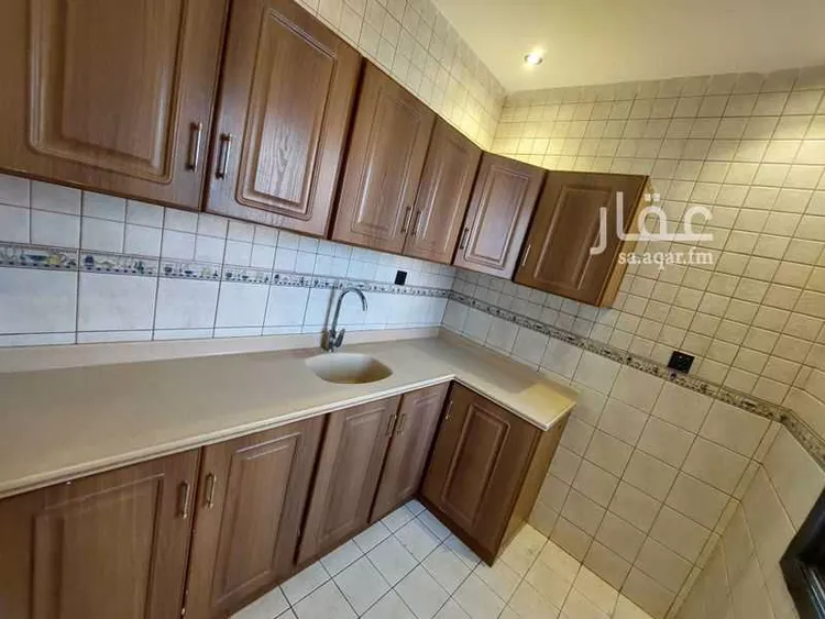شقة للإيجار في شارع الداخلة, حي الورود, مدينة الرياض, منطقة الرياض صورة 5