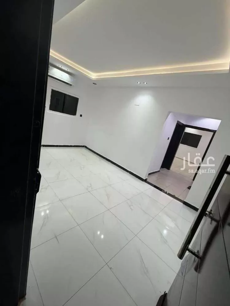 شقة للإيجار في شارع أبي صالح الجيلي, حي السليمانية, مدينة الرياض, منطقة الرياض 14