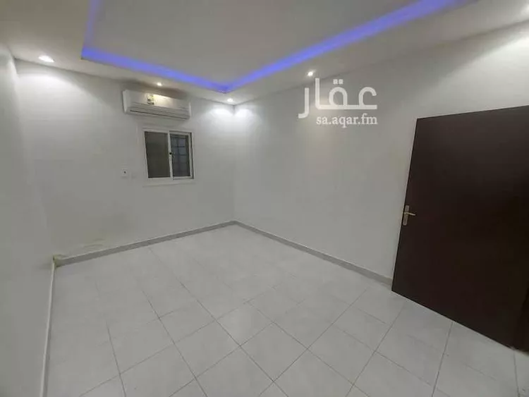 شقة للإيجار في شارع ميناء الاحمدي, حي إشبيلية, مدينة الرياض, منطقة الرياض صورة 5