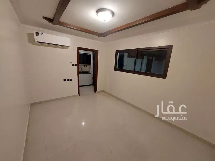 شقة للإيجار في شارع  عبدالله العنقري, حي الورود, مدينة الرياض, منطقة الرياض