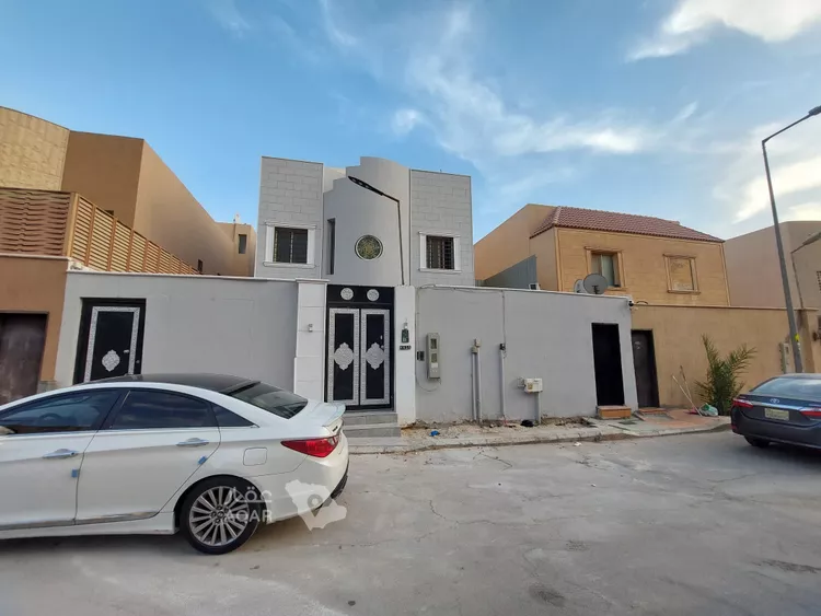 Apartment for Rent in Riyadh Al Yasmin 12