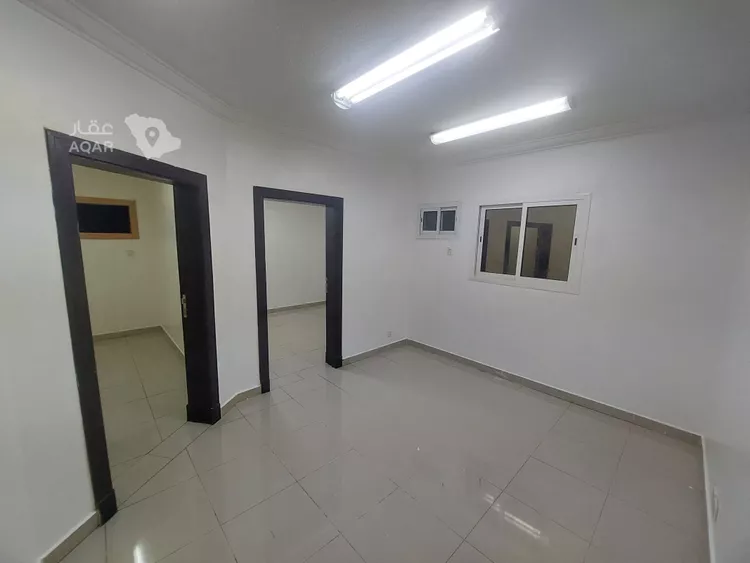 شقة للإيجار في شارع أبي الحسن الأنباري, حي العزيزية, مدينة الرياض, منطقة الرياض
