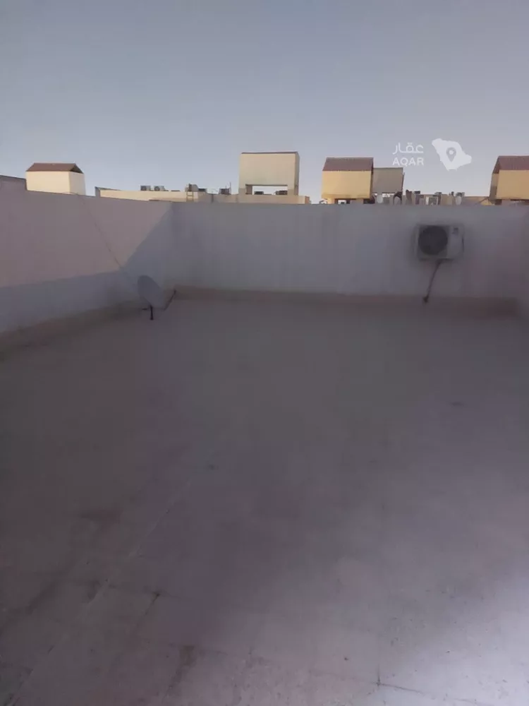 شقة للإيجار في شارع أبي الحسن الأنباري, حي العزيزية, مدينة الرياض, منطقة الرياض 7