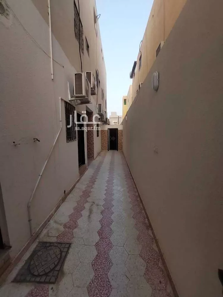 شقة للإيجار في شارع ميناء الاحمدي, حي إشبيلية, مدينة الرياض, منطقة الرياض صورة 3