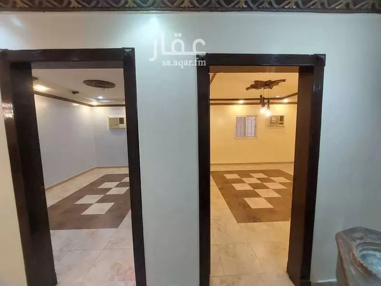 دور للإيجار في شارع رقم 63, حي العزيزية, مدينة الرياض, منطقة الرياض صورة 2