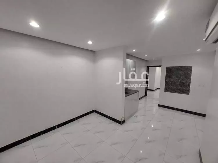 شقة للإيجار في شارع راشد السلمي, حي السعادة, مدينة الرياض, منطقة الرياض صورة 3
