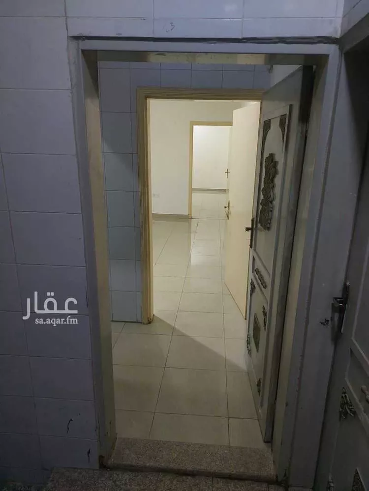 شقة للإيجار في شارع الدائري الجنوبي الفرعي, حي العزيزية, مدينة الرياض, منطقة الرياض 16