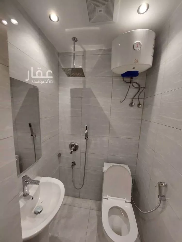 شقة للإيجار في شارع المدارة, حي اليرموك, مدينة الرياض, منطقة الرياض 18