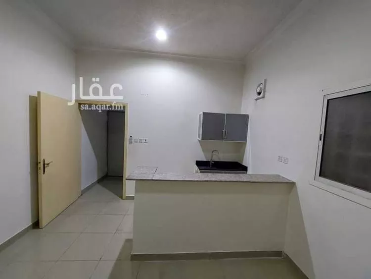شقة للإيجار في شارع الدائري الجنوبي الفرعي, حي العزيزية, مدينة الرياض, منطقة الرياض 13