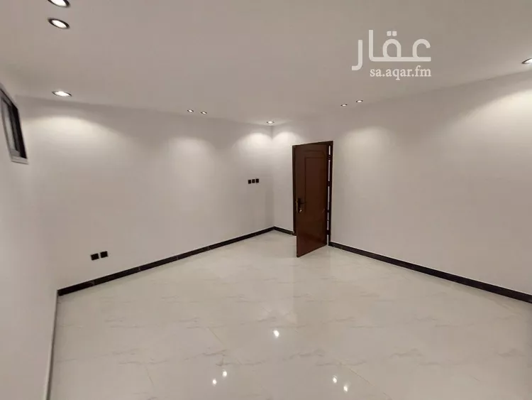 شقة للإيجار في شارع  عبدالله العنقري, حي الورود, مدينة الرياض, منطقة الرياض صورة 4