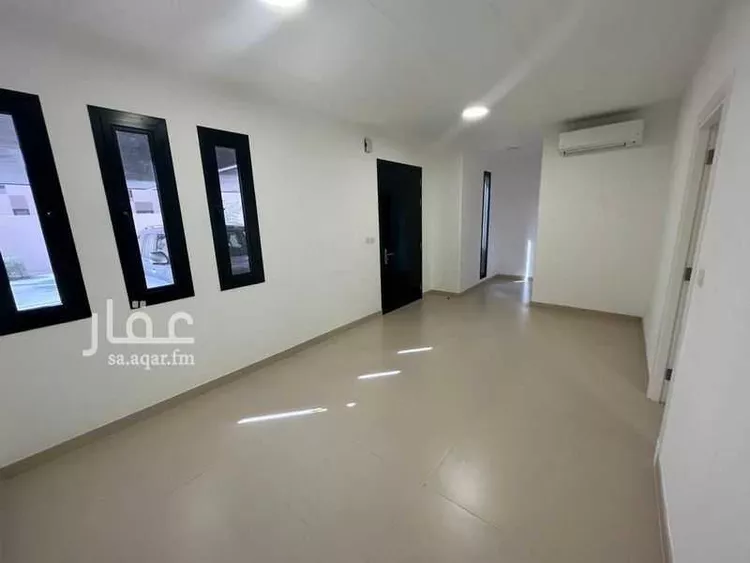 فيلا للإيجار في شارع رقم 1185, حي سدرة, مدينة الرياض, منطقة الرياض صورة 3