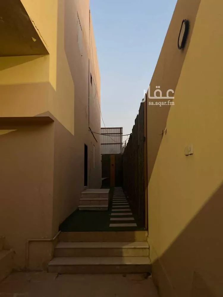 فيلا للبيع في شارع كنانة, حي التعاون, مدينة الرياض, منطقة الرياض صورة 3