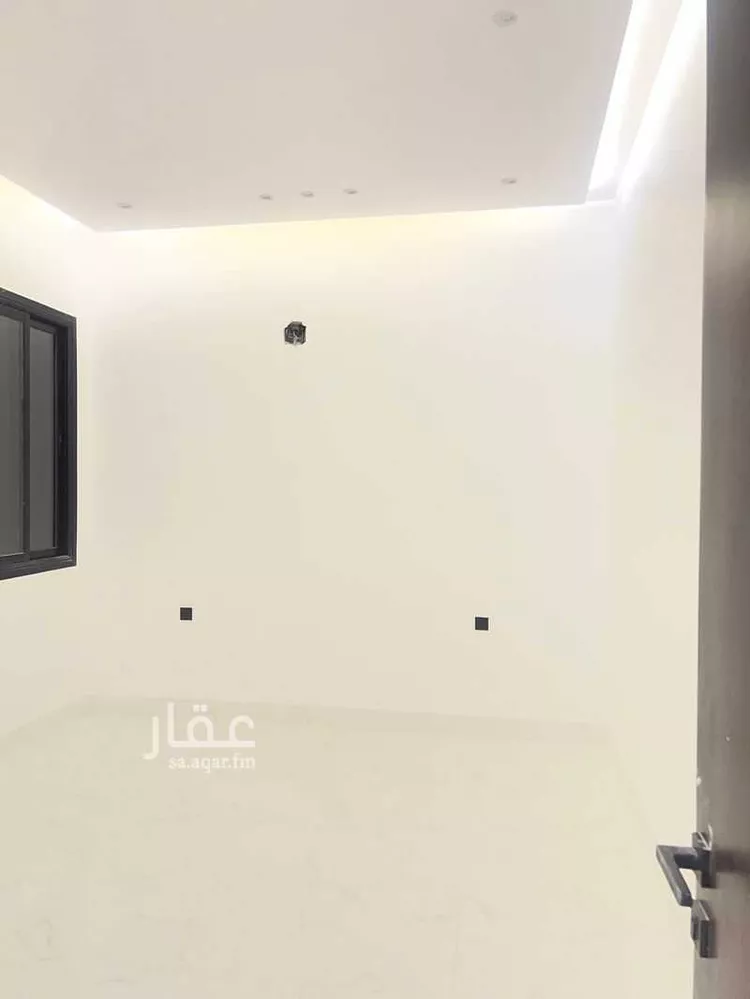 فيلا للبيع في شارع رقم 72, حي ظهرة لبن, مدينة الرياض, منطقة الرياض صورة 5