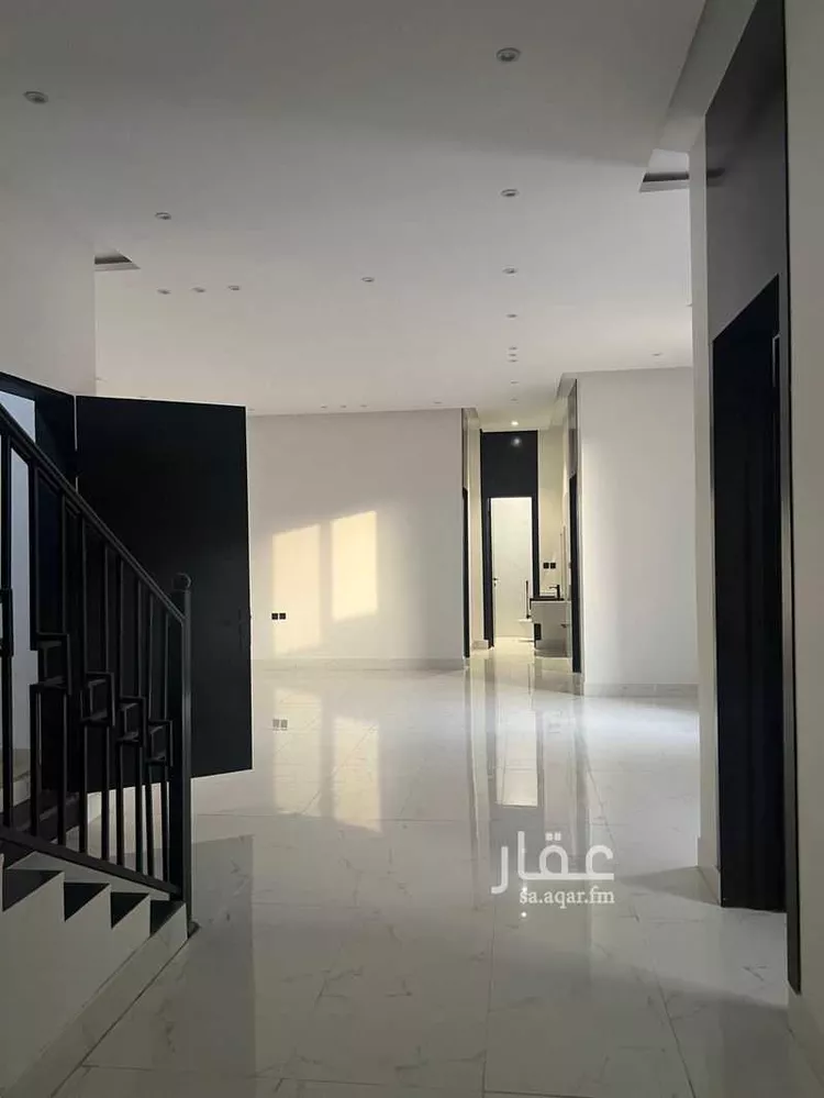 فيلا للبيع في شارع رقم 72, حي ظهرة لبن, مدينة الرياض, منطقة الرياض 8