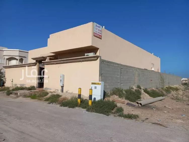 فيلا للبيع في شارع 5270502, حي النزهة, مدينة الخفجي, المنطقة الشرقية صورة 2