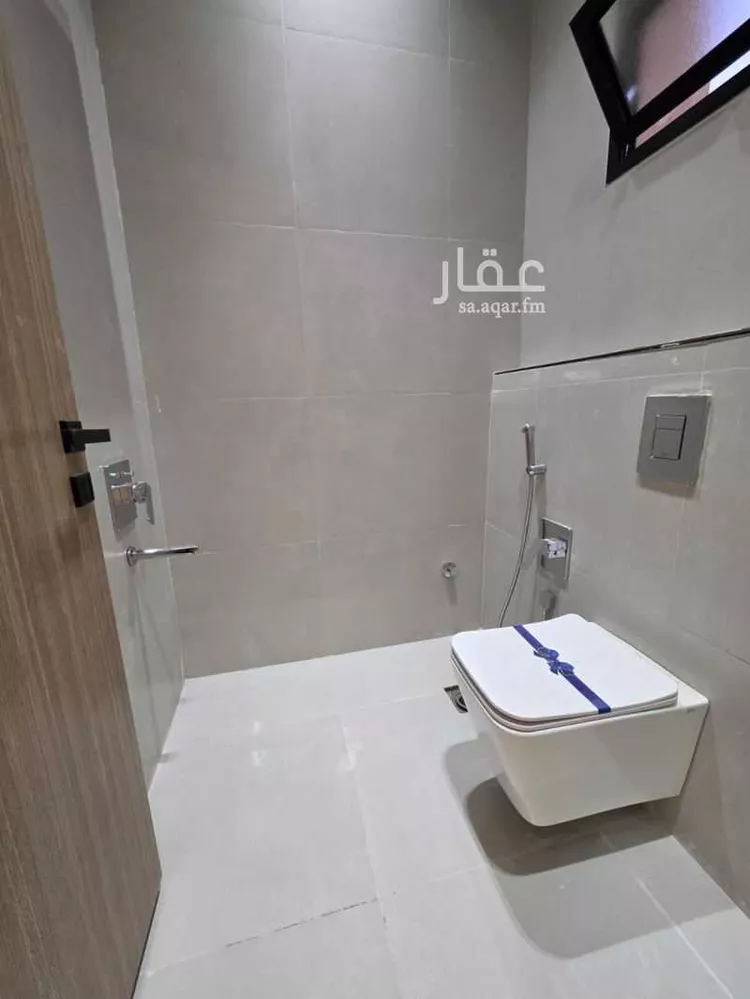 فيلا للبيع في شارع عياض بن أبي سهمة, حي الأندلس, مدينة الرياض, منطقة الرياض 15