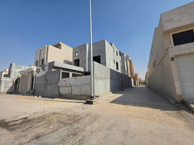 فيلا للبيع في شارع محمد بن عبدالحكيم, حي المعيزيلة, مدينة الرياض, منطقة الرياض 5