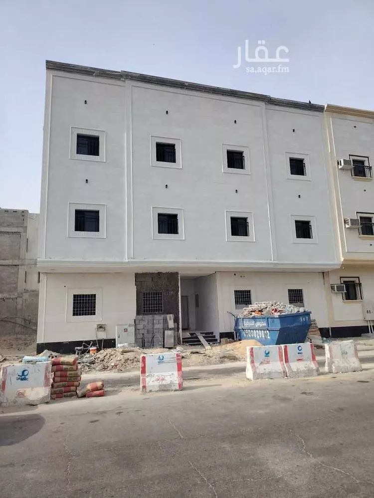 عمارة للبيع في شارع حائل, حي الثقبة, مدينة الخبر, المنطقة الشرقية صورة 3