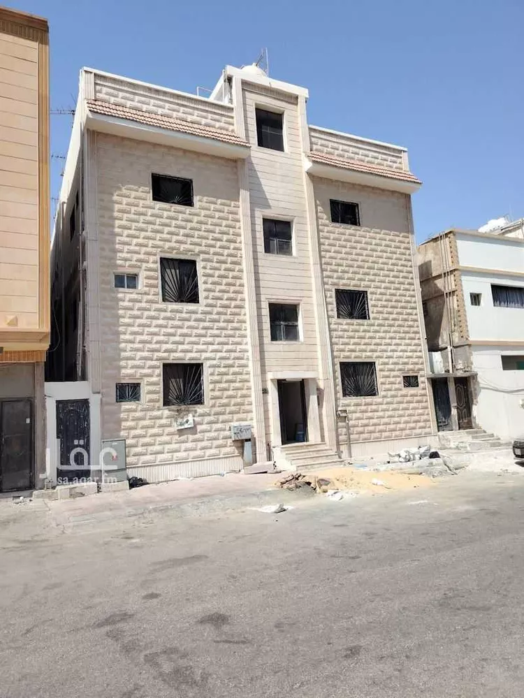 عمارة للبيع في شارع المدينة, حي الثقبة, مدينة الخبر, المنطقة الشرقية