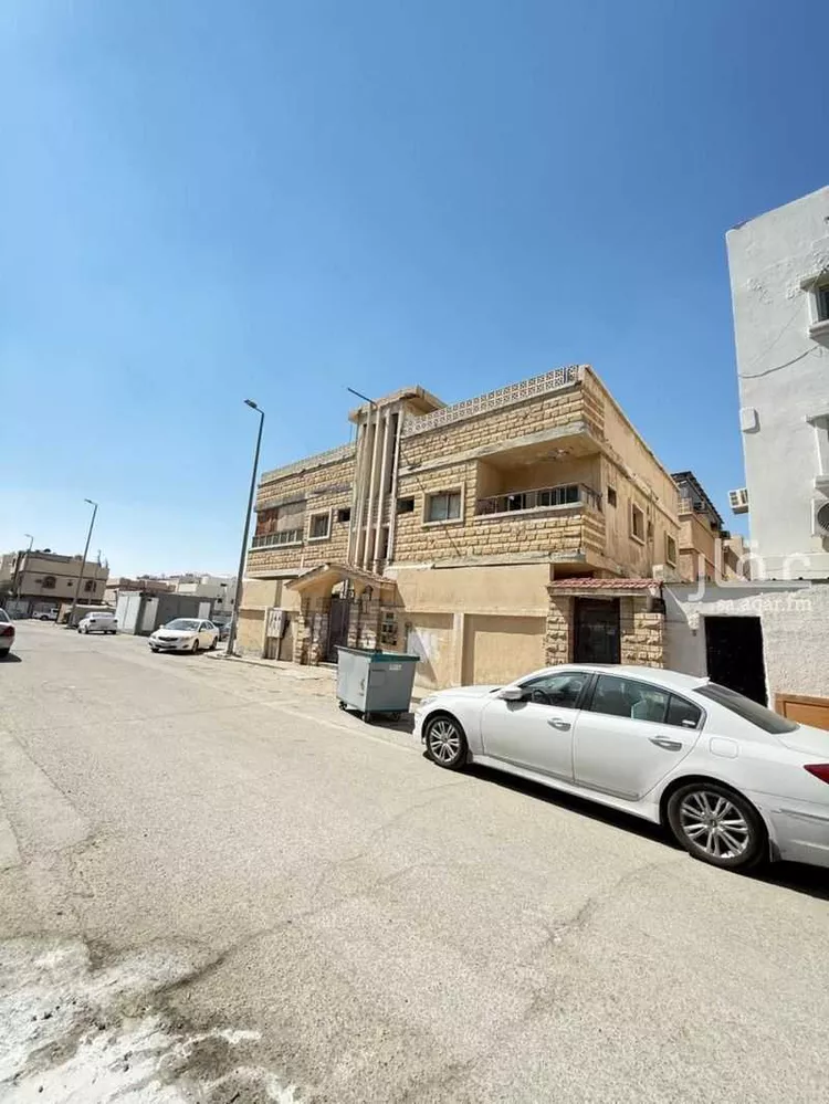 عمارة للبيع في شارع 15ب, حي القادسية, مدينة الدمام, المنطقة الشرقية صورة 3
