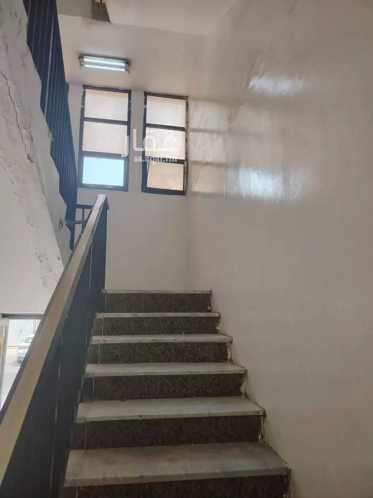 عمارة للبيع في شارع ابو حدريه, حي الخبر الجنوبية, مدينة الخبر, المنطقة الشرقية صورة 3