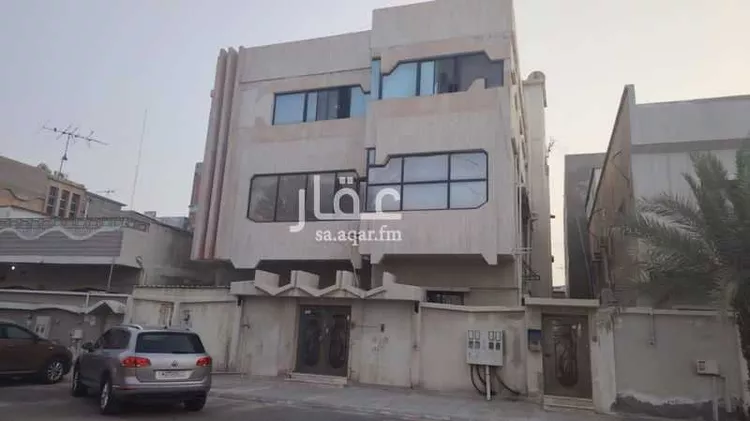 عمارة للبيع في شارع راس تنورة, حي الخبر الجنوبية, مدينة الخبر, المنطقة الشرقية صورة 2