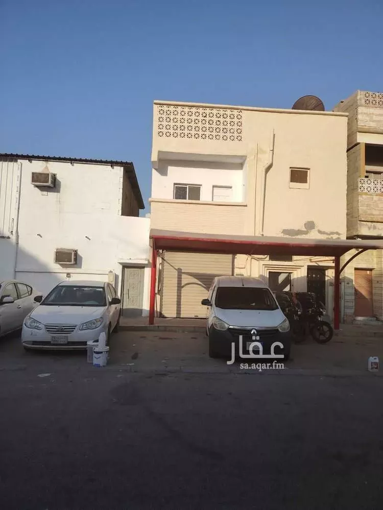 عمارة للبيع في شارع حائل, حي الثقبة, مدينة الخبر, المنطقة الشرقية صورة 2