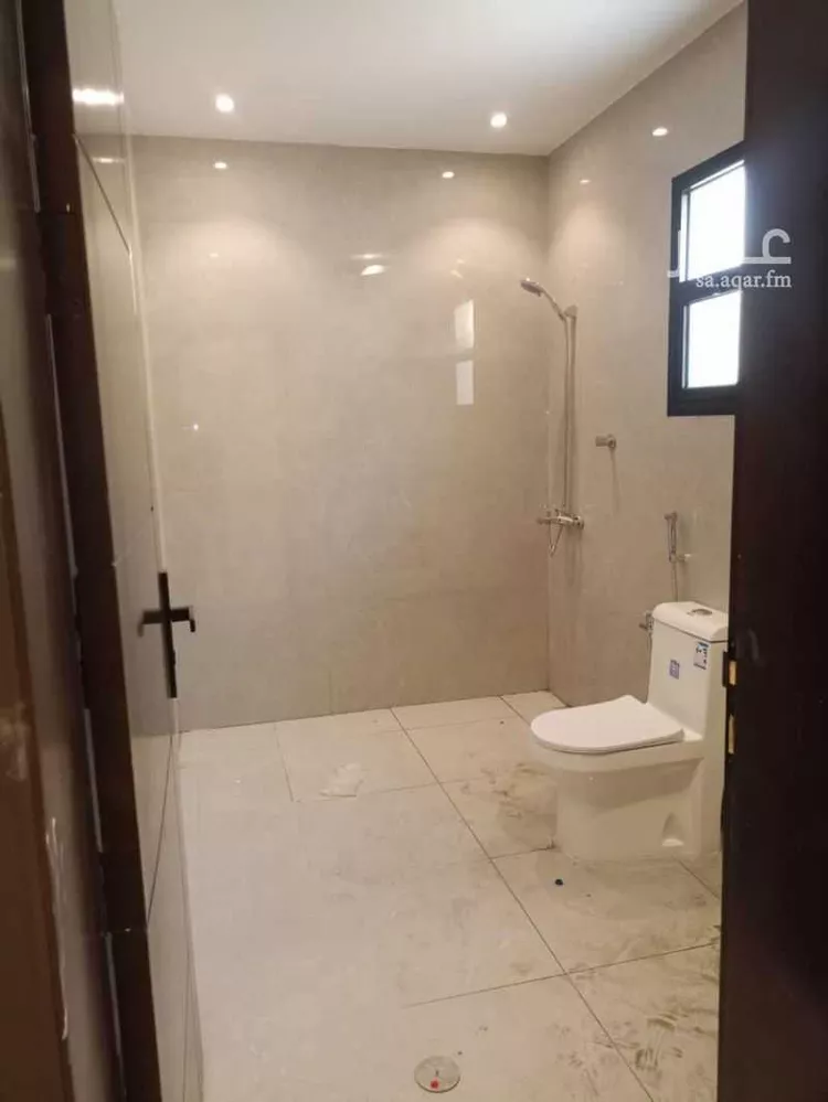 دور للبيع في شارع رقم 54, حي بدر, مدينة الرياض, منطقة الرياض صورة 5